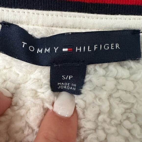 Tommy Hilfiger Oversized Sherpa Pullover Sweater Women’s Size Small Soft Logo - Picture 4 of 9